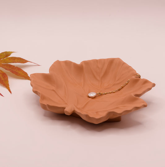 Plateau en Jesmonite Théa - Feuille d’Érable