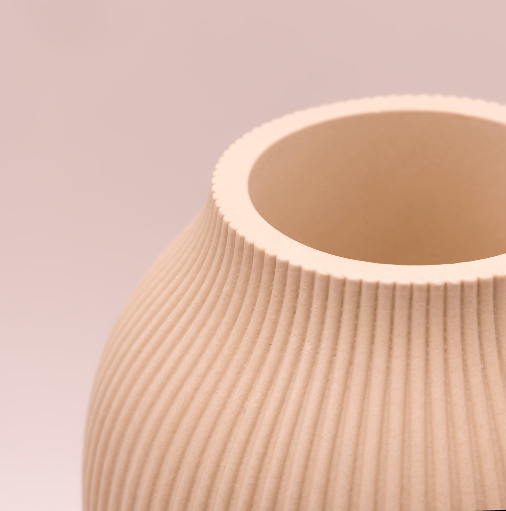 Vase en jesmonite Jade