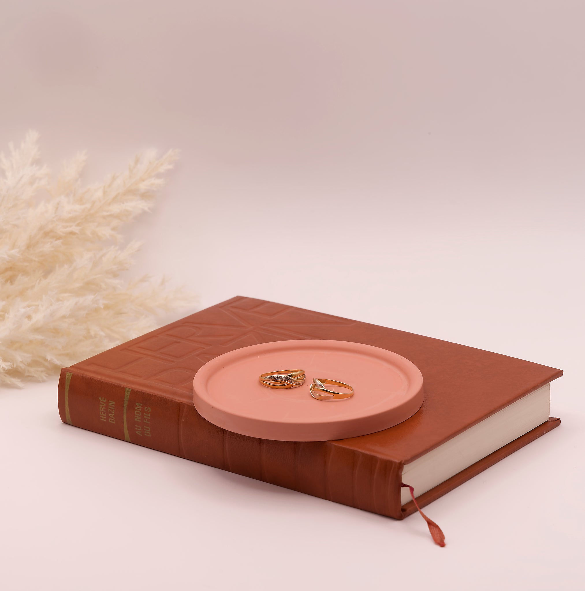 Plateau en jesmonite Maria